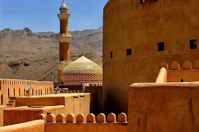2 days and 1 night Private tour to Jebel Shams/Nizwa - Muscat - The comfort math: how 4WD pickup actually improves your day