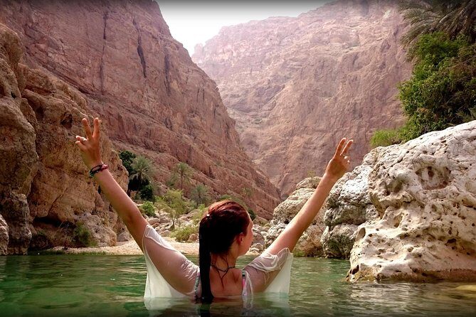 2 Days Tour TOUR FATIMA - Wadi Tiwi: Villages, Banana Plantations, and a Lighter Canyon Feel