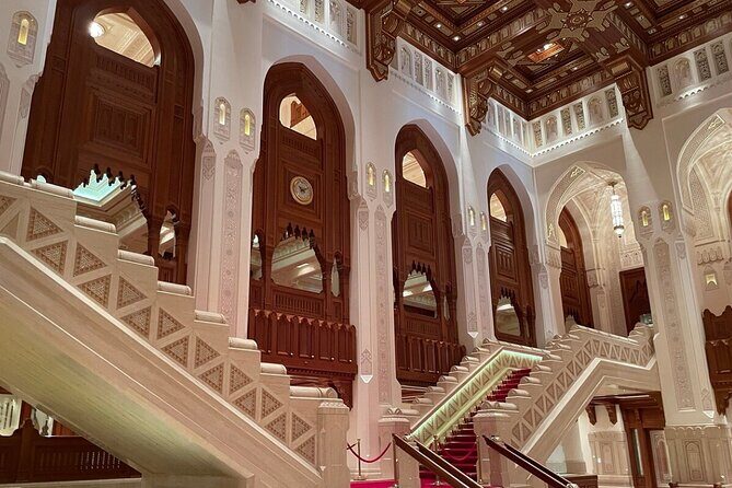4-Hour Muscat City Tour Afternoon Till Evening - Qurum Beach Road Break: Easy Reset Before the Souq