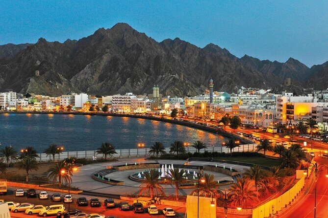 4-Hour Muscat City Tour Afternoon Till Evening - Meeting Up at Star Tours and Getting Around in a 4WD