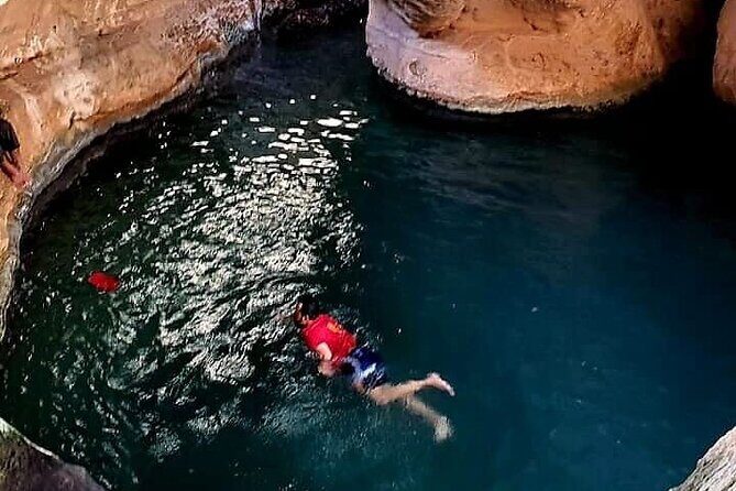 5-Days Private Oman Tour from Muscat - Day 2: Sur dhow craft, Ghazal farm, emerald pools at Wadi Bani Khalid, then Wahiba Sands sunset