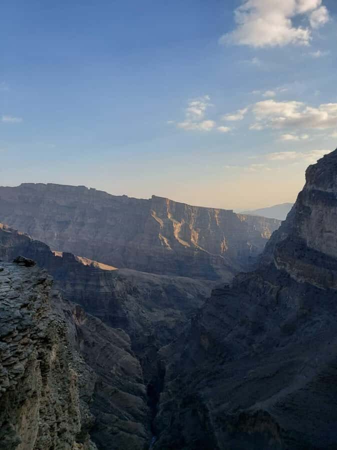 AMOUAGE: Full Day Private Trip to Nizwa and Al Jabal Akhdar - Nizwa Fortress: The 1650s Stronghold Built to Last 12 Years