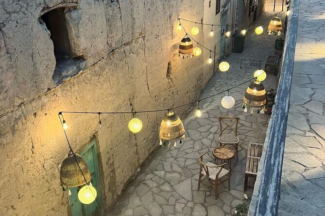 Day Tour to the Enchanting Forts of Nizwa - Nizwa Souq Time: Silver, Handicrafts, and How to Shop Without Stress