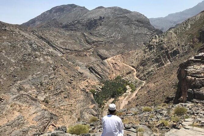 Day Trip to Wadi Bani Awf, Balad Sayt, Nakhal Fort & Hot Spring - Who should book this trip (and who might skip it)