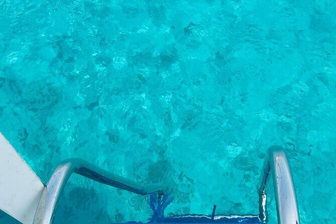 Daymaniyat Islands Snorkeling 2 different snorkeling sites and Lunch included - What I’d watch for: time in the water and closeness to shore
