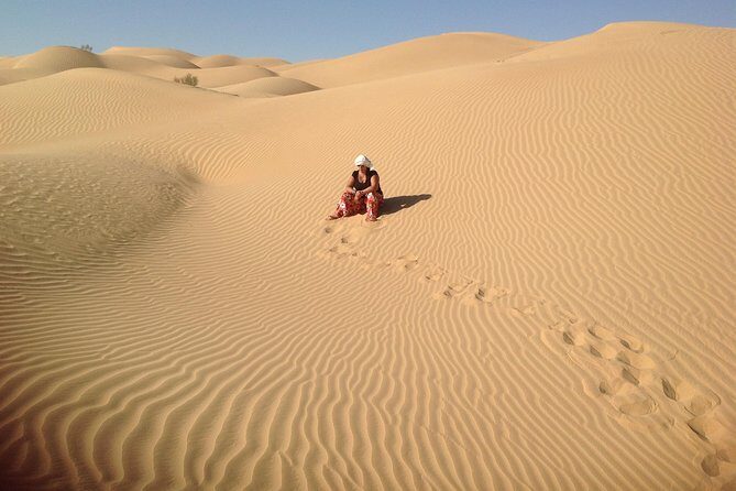 Desert Safari in the Rub al Khali - The Frankincense Trail stop: UNESCO, short and worth it