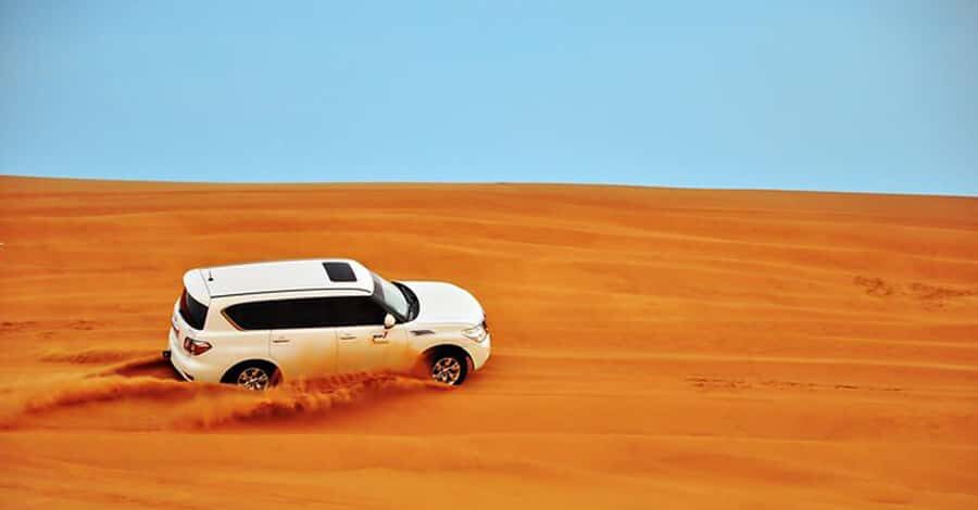 Desert Safari - Private 4WD car - Dune Bashing and Sunset Photos on Al Lahbab