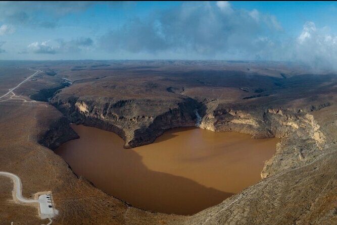 East Salalah tour Full day (private tour) - Jabal Samhan (2100 m): the lookout that turns the sky into the main character