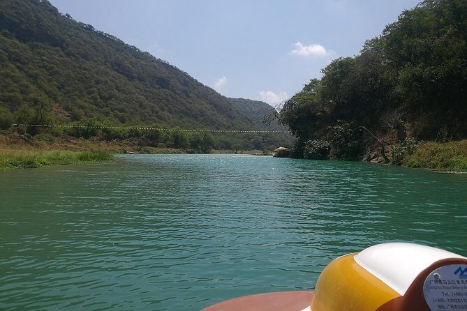 Enjoy a Full-Day Tour Uncovering East Salalah’s Hidden Gems - Price and Logistics: What You’re Really Paying For