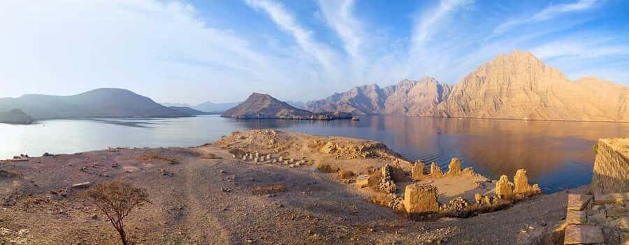 From Dubai to Norway of Arabia|Telegraph Island| Dhow Cruise - Price and value: what $155 buys you in a true full-day escape