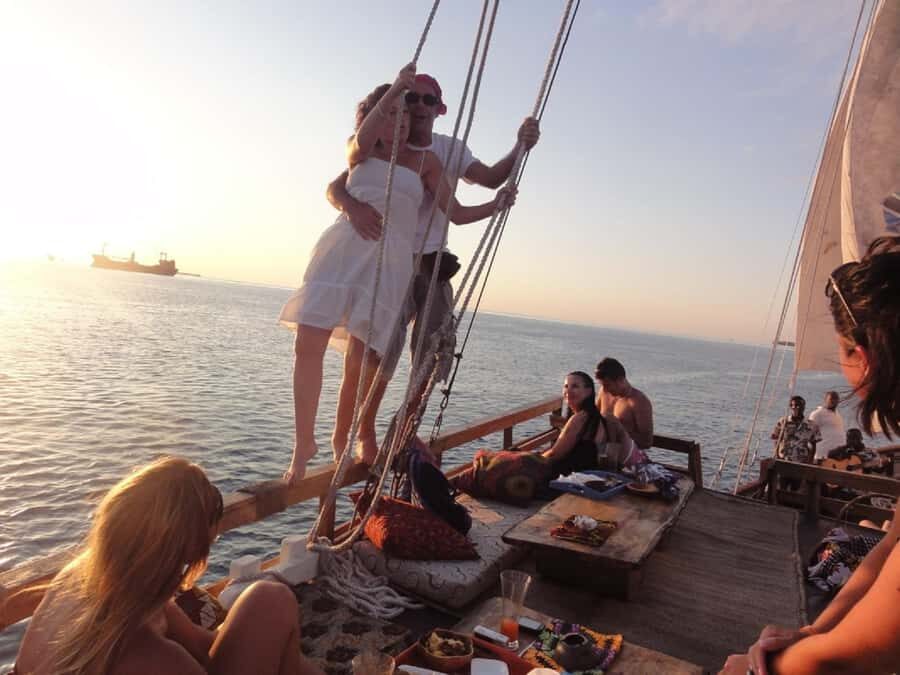 From Muscat: Dimaniyat Islands Snorkeling Tour - Should you book the Dimaniyat Islands snorkeling tour from Muscat?