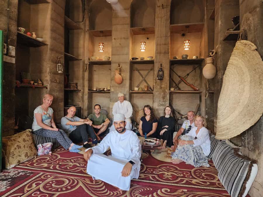 From Muscat: Nizwa and Oman's Historical Gems Tour - Guide quality: the difference between a tour and a story
