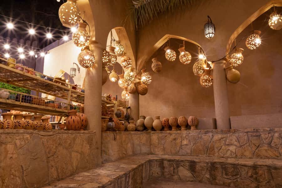 From Muscat: Nizwa Guided Tour with Optional Overnight Stay - Price and value: what $100 covers and what to budget for