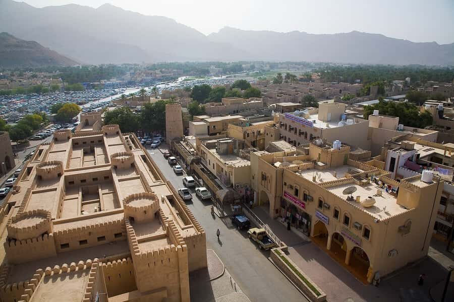 From Muscat: Private Nizwa and Jabel Akhdar-Shams with Lunch - Lunch at a local restaurant: included, usually the best break