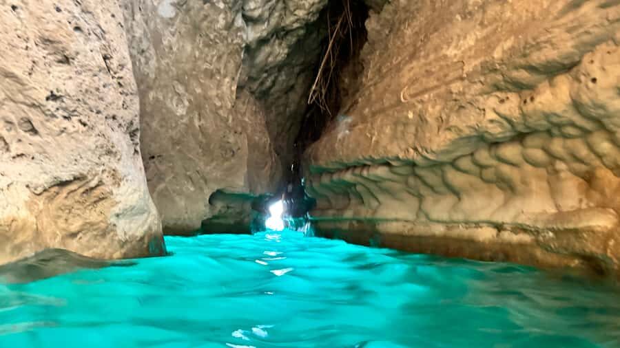 From Muscat: Wadi Shab & Bimmah Sinkhole Full-Day Tour - Waterproof phone habits: how to avoid the Oman horror story