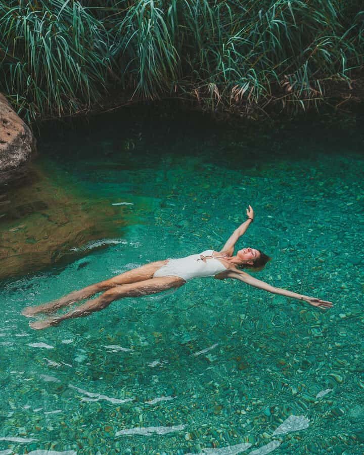 From Muscat:Private Wadi Shab and Bimmah SinkHole Tour - Key points to know before you go