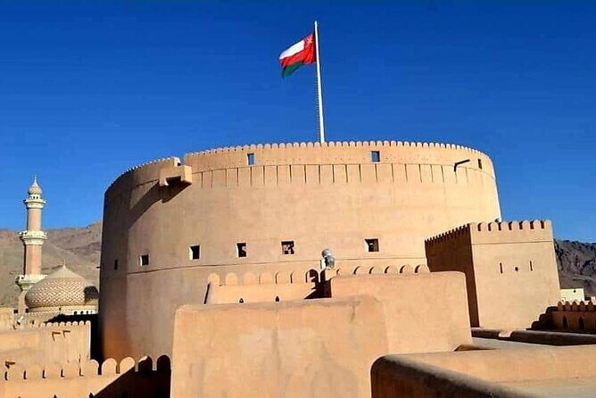 Full-Day Nizwa Fort, Bahla Fort and Jabreen Castle Private Tour - Muscat to the forts: what a private 4WD day actually feels like
