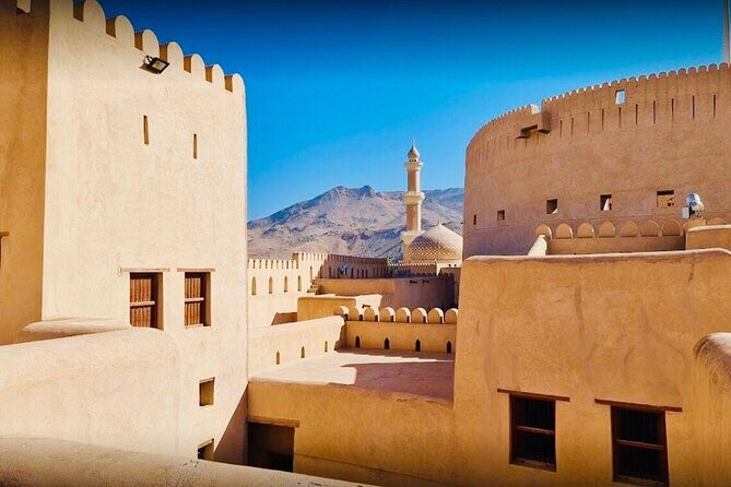 Full-Day Nizwa Fort, Bahla Fort and Jabreen Castle Private Tour - Why the guide quality seems to be the real differentiator