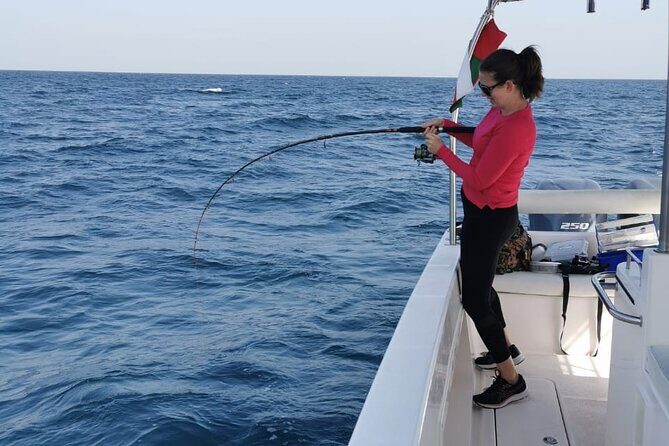 Game Fishing in Muscat - Traditional Omani fishing methods: learning while you fish