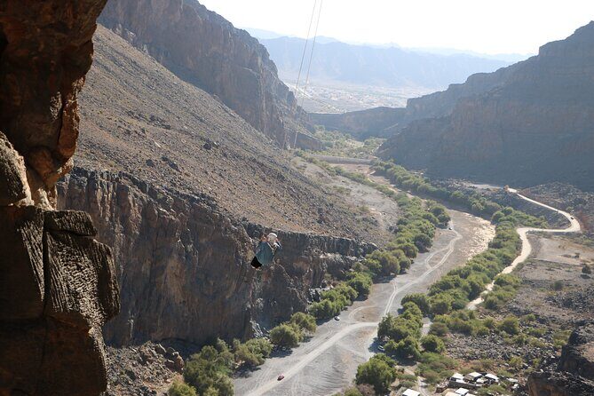 Half-Day Private Experience in Tanuf Arch - The Hike to the Swing Site: 1.2 km That Sets the Tone