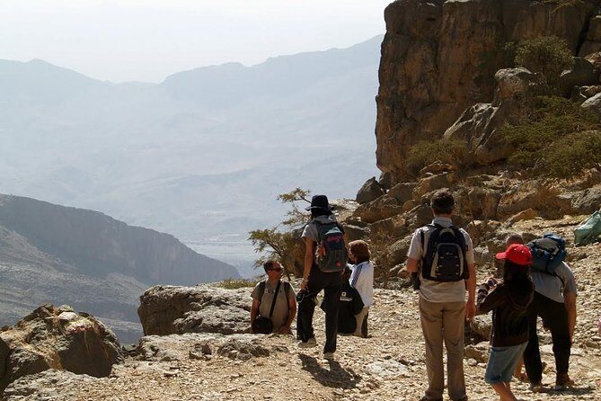 Jabl Shams and Nizwa private and custom tour - Quick hits before you go