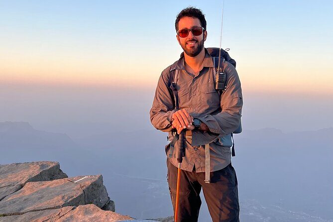 Jebel Shams summit W4 - Leaving Muscat: the road trip, Al Hamra snacks, and pickup value