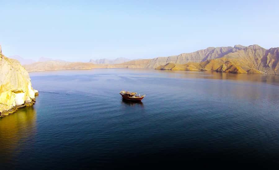 Khasab: Half-Day Dhow Cruise with Dolphin Watching - Fjords of Musandam: Why the Dhow Setting Matters
