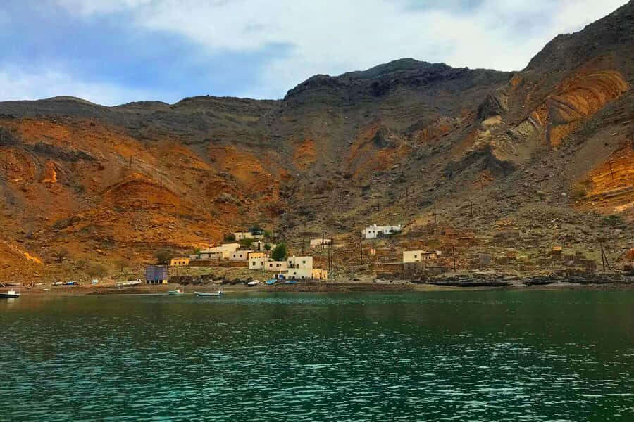Khasab: Khor Sham Half-Day Cruise with Snorkeling & Dolphins - Booking and Day-Of Tips: Meeting Point, Pickup Timing, and What to Bring