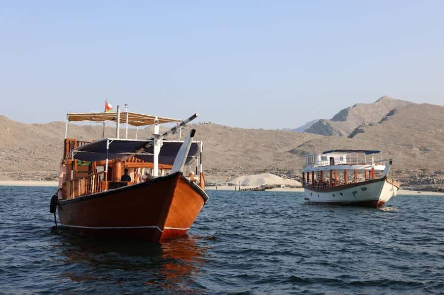 Khasab: Overnight Cruise on Traditional Dhow for 24 hours - Daybreak and the second round of snorkeling