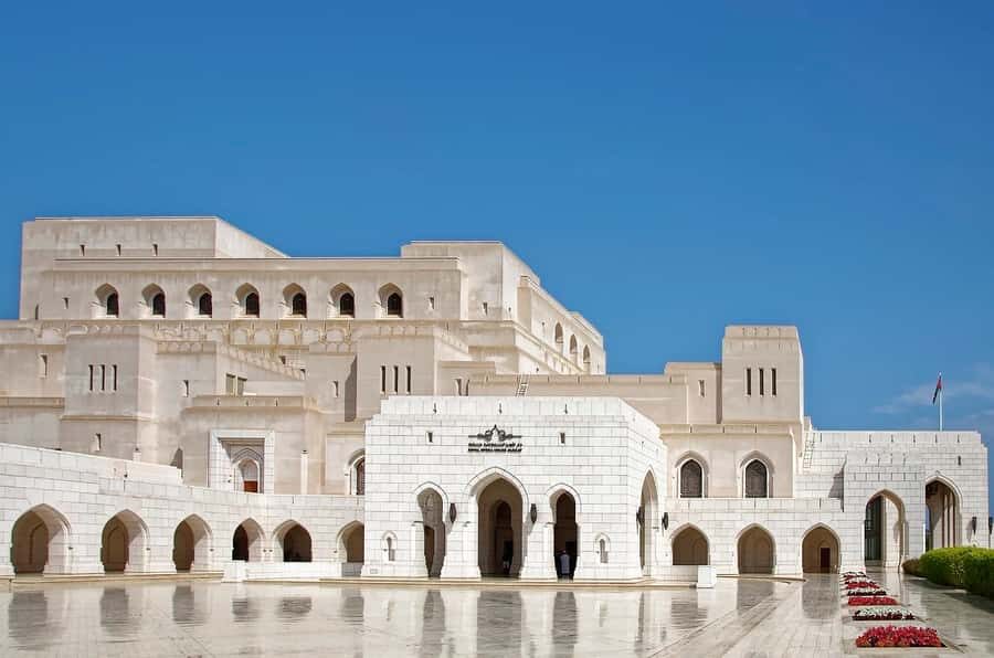 Muscat : 4 hours private Tour of Muscat City with Pick-up - Fort and palace area: Al Alam Palace photos plus Mutrah Fort