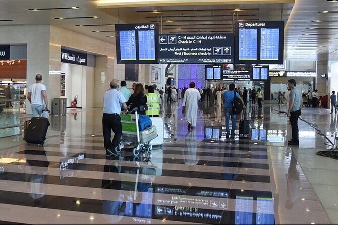 Muscat: Airport Private Transfer to/from all Muscat Hotels - Who This Transfer Fits Best (and Who Might Want a Backup Plan)