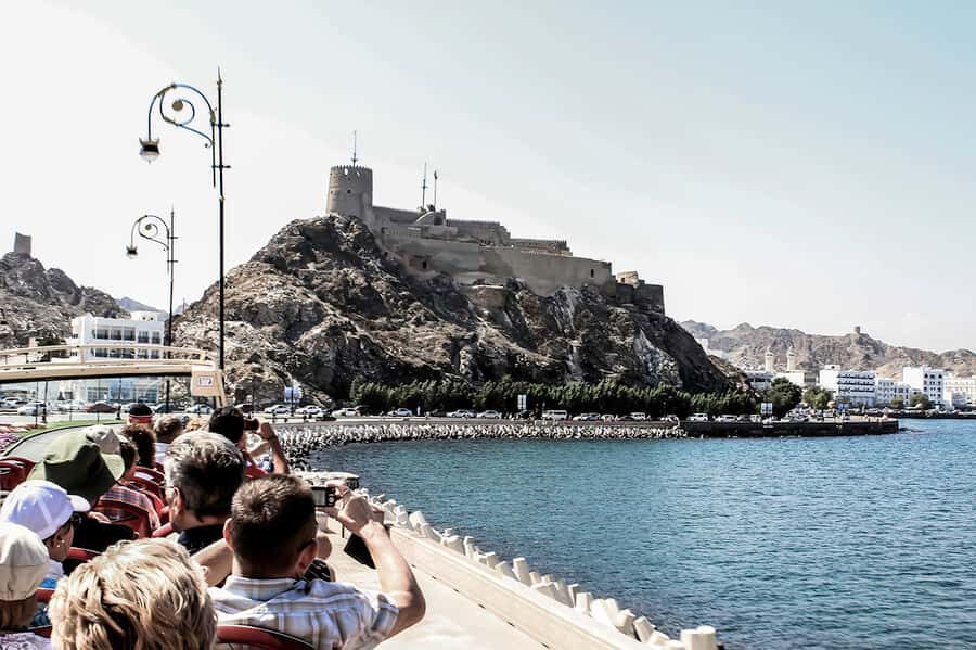 Muscat: Big Bus Hop-On Hop-Off Sightseeing Tour - Al Alam Palace Area: A Quick Cultural Anchor on Your Timeline