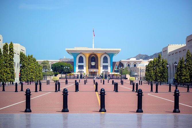 Muscat City Tour Full Day - Private Guided Tour from Muscat - What you’ll pay for (and what you won’t)