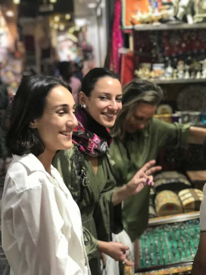 Muscat: Day Tour with Omani Lunch, Hotel Pickup, and Airfare - Old Mutrah fish market + Muttrah Souk: shopping with context