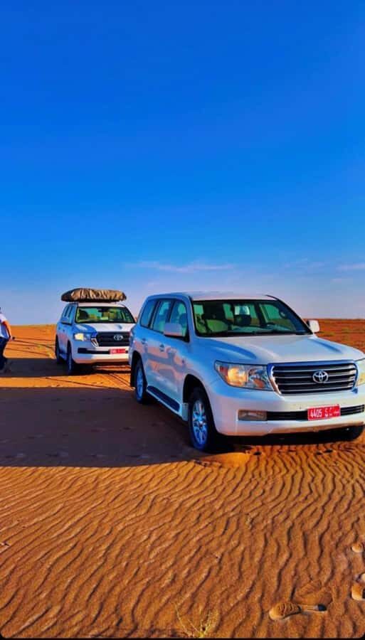 Muscat: Desert Sunset &Wadi Bnai Khalid Full-Day Tour+Lunch - Should you book Muscat Smart Tours for desert sunset and Wadi Bani Khalid?