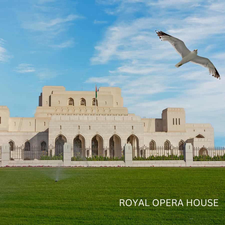 Muscat: Half Day-City Tour - Qurum Beach: the short photo break that keeps the tour fun