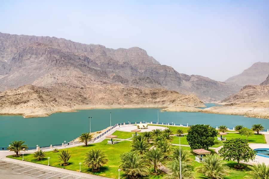 Muscat: Half-Day Guided City and Oman Coast Tour - Wadi Dayqah Dam: Views Plus a Real Reason It Exists