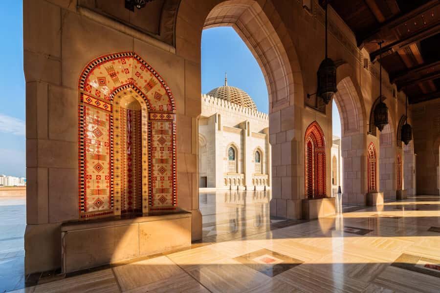 Muscat: Half-Day Sightseeing Essentials Tour and Audio Guide - Hotel Pickup and the 9:00 a.m. Start: The Real Timing Picture