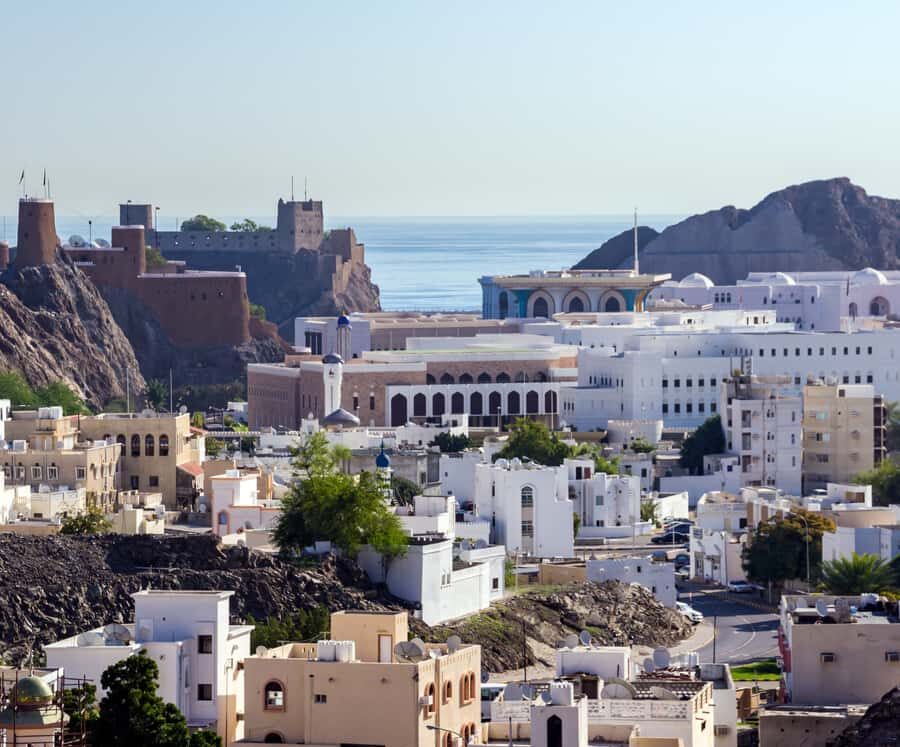 Muscat highlights : Private Muscat City Tour.. - Muttrah Souq on Corniche Road: shopping that actually makes sense