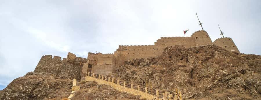Muscat: Muttrah Fort Entry Ticket - Walking the walls: what you’ll see inside Muttrah Fort