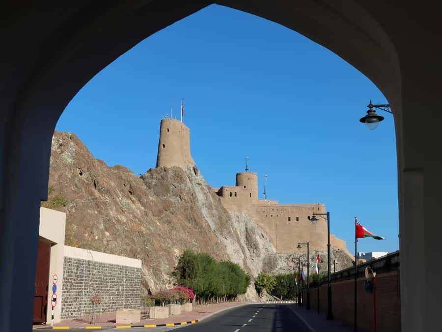 Muscat: Night Tour [ Sightseeing ] - Royal Opera House Muscat: modern Muscat and quick photo time