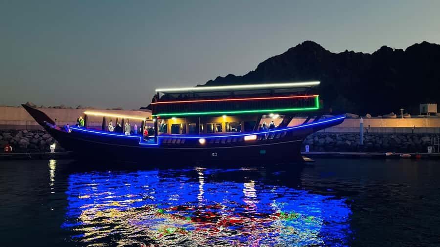 Muscat: Omani Dhow Coastal and Sunset Cruise - Omani Coffee, Dates, and the Little Social Moments on Deck