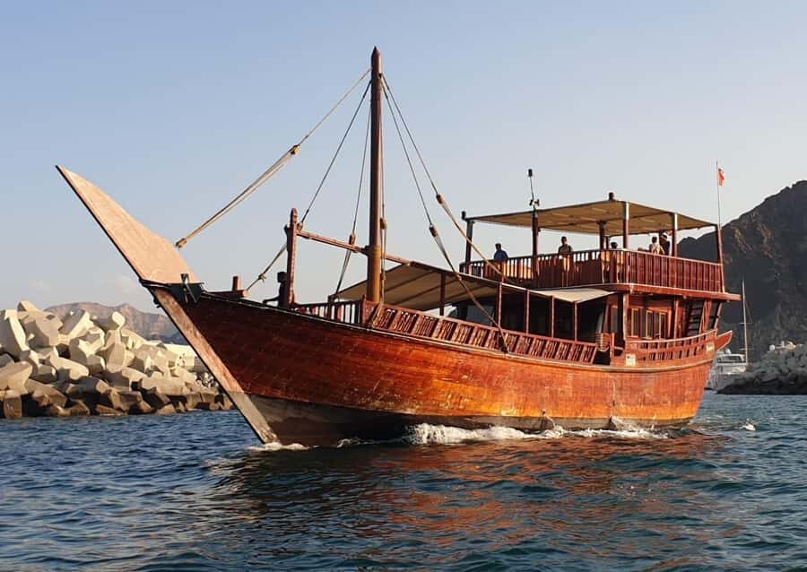 Muscat: Omani Dhow Coastal and Sunset Cruise - Getting There: Marina Bandar Al Rowdha and Easy Pickup Options