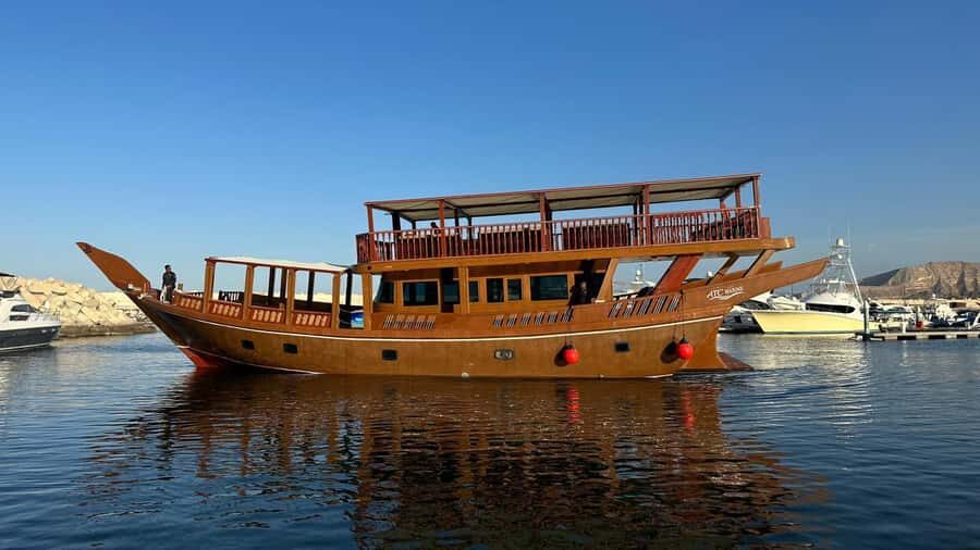Muscat: Omani Traditional Dhow Sunset Cruise - What makes this cruise feel like Oman