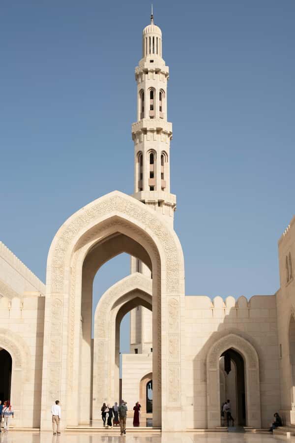 Muscat: Private Sightseeing Tour & Sultan Grand Mosque - Oman National Museum: A Practical Pause With Context