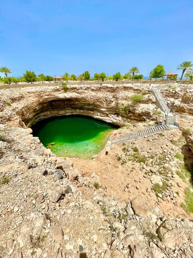 Muscat : Private trip to Wadi Shab + sinkhole - Wadi Shab and Bimmah Sinkhole: the day plan in plain terms