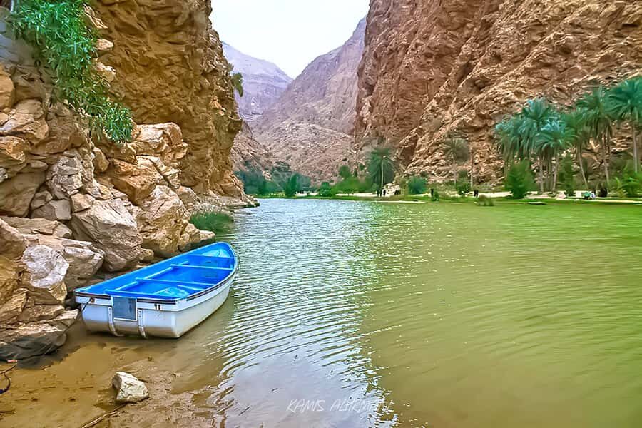 Muscat : Private trip to Wadi Shab + sinkhole - Wadi Shab walking: how the 45-minute descent turns into swim time