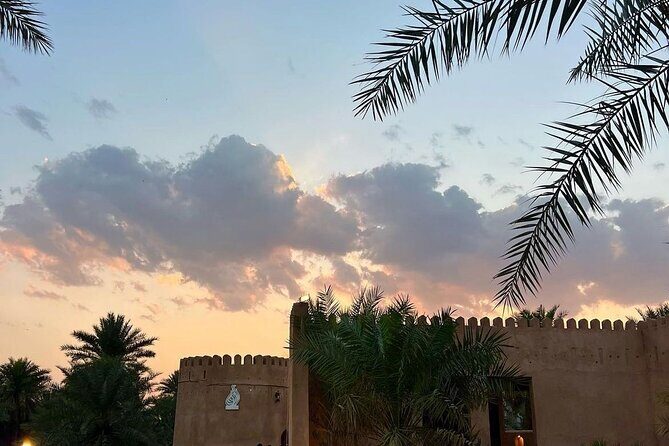 Muscat Shore Excursion: Private Nizwa Day Trip - Jabrin Castle: Painted Ceilings, Wooden Doors, and the Best Kind of Wandering