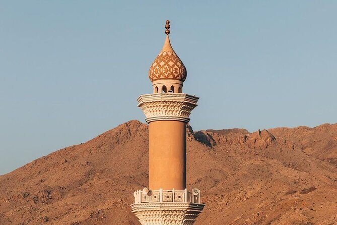 Muscat Shore Excursion: Private Nizwa Day Trip - Dress, Shoes, and Photo Etiquette in Oman’s Forts and Souqs