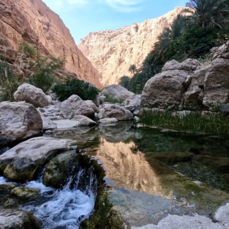 Muscat: Wadi Shab & Bimmah Sinkhole... - Lunch in between: keeping the day from feeling rushed